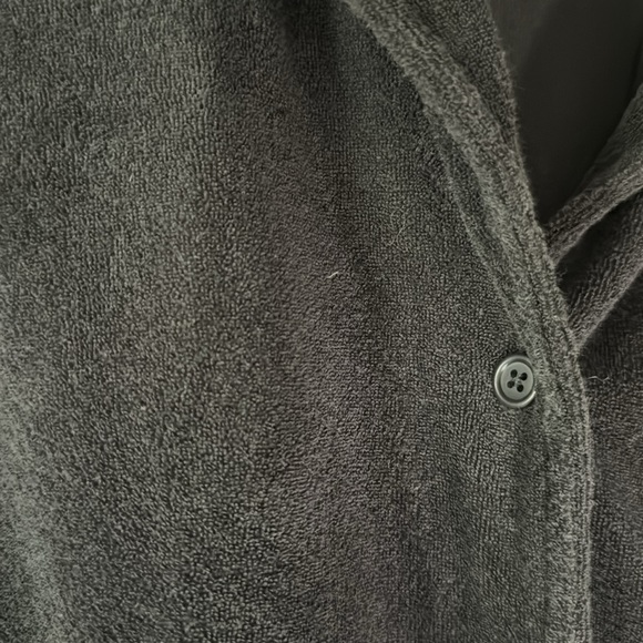 Two terry cloth GAP tops, women’s size medium. One white/one navy - Picture 6 of 11